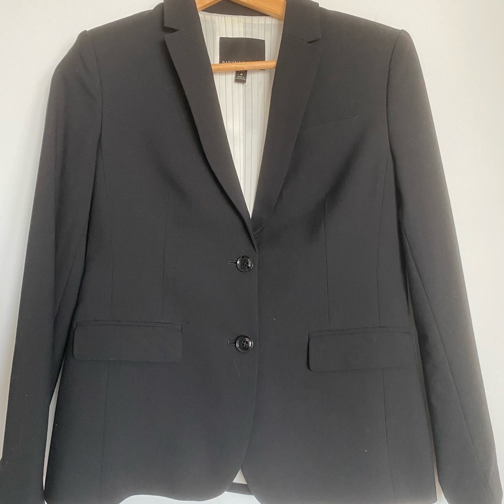 Banana Republic woman suit jacket size small